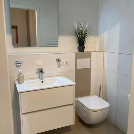 02 Apartment *